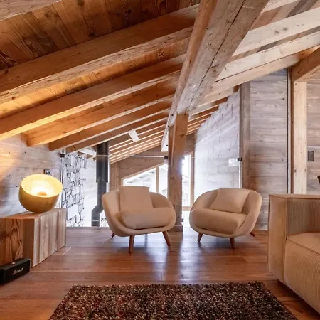 Chalet De Luxe Aux Gets - 5 Chambres, Jacuzzi, Animaux Acceptes, Parking - Fr-1-671-282