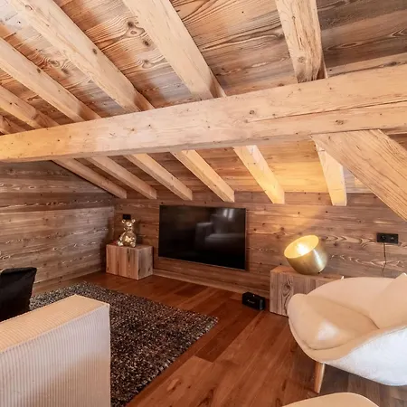 De Luxe Aux Gets - 5 Chambres, Jacuzzi, Animaux Acceptes, Parking - Fr-1-671-282 *